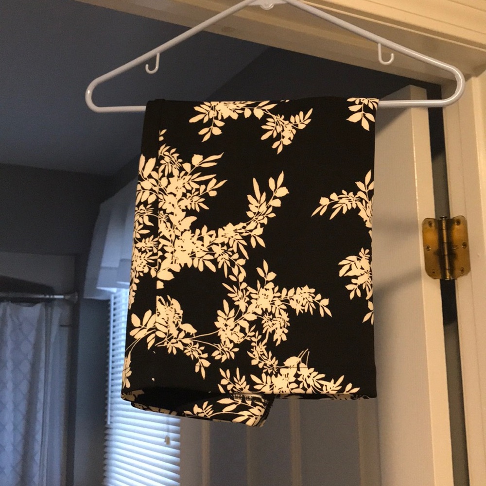 Vince Camuto pencil skirt